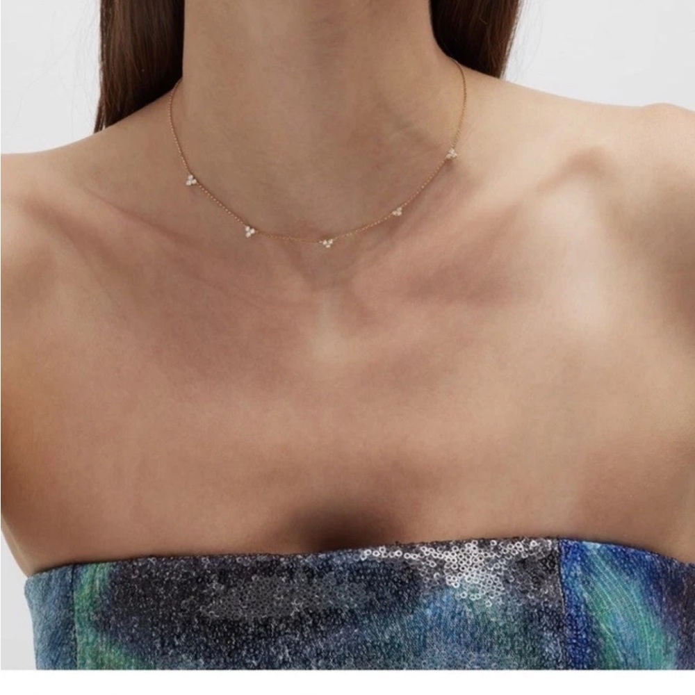 Roberto Coin 3 Cluster 18K Gold 5 Station Diamond Necklace